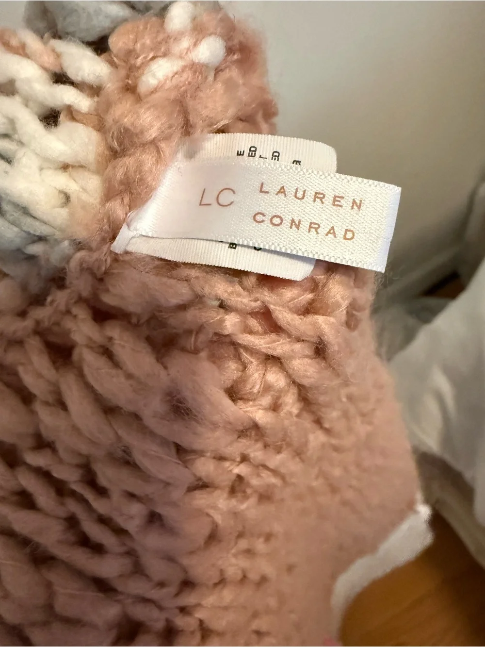LC Lauren Conrad Blush Pink & Cream Chunky Knit Infinity Scarf